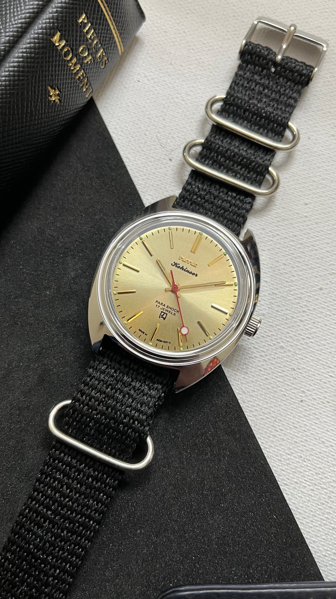 HMT Kohinoor - GOLD Dial - Image 7